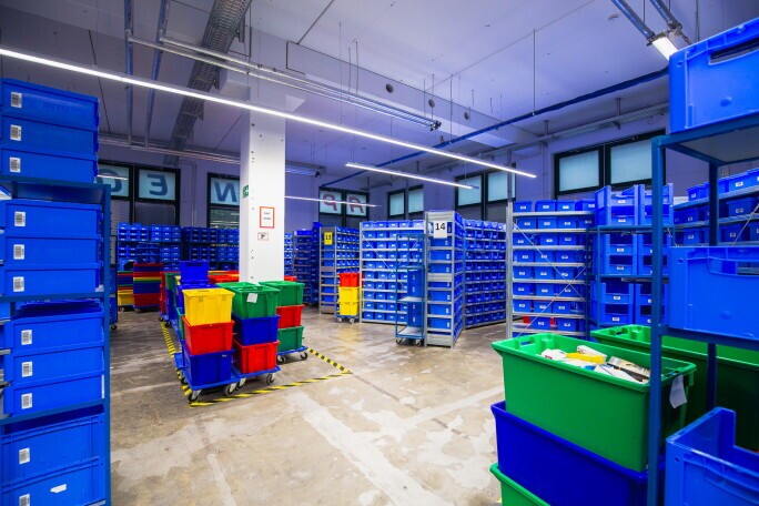 .Mitarbeiter Lager & Versand (m/w/d), 1. Bild
